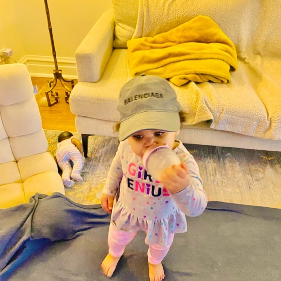 Meet your Posher, Julie - Picture 3 of 4